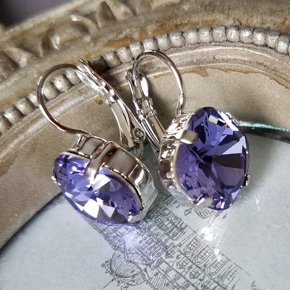 Austrian Crystal Earrings in Rhodium Plated Setting - Picture 11 of 12